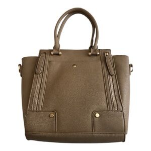 Elegant Tan Handbag
